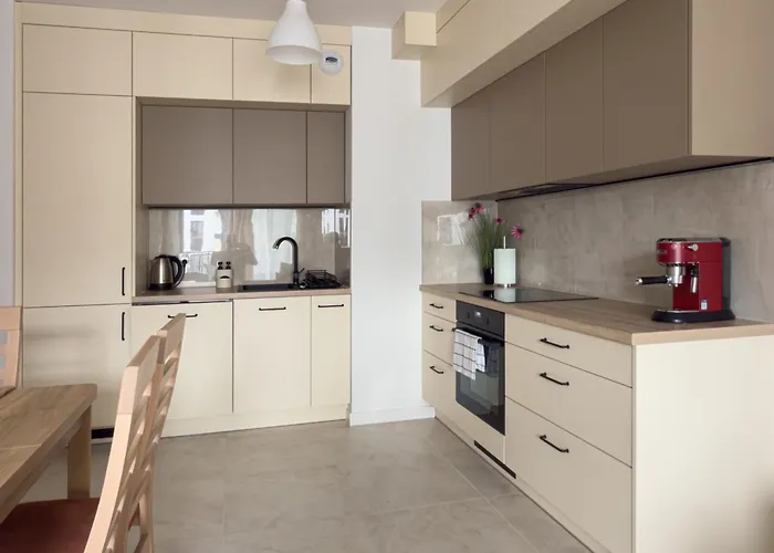 Waterloo Apartment *